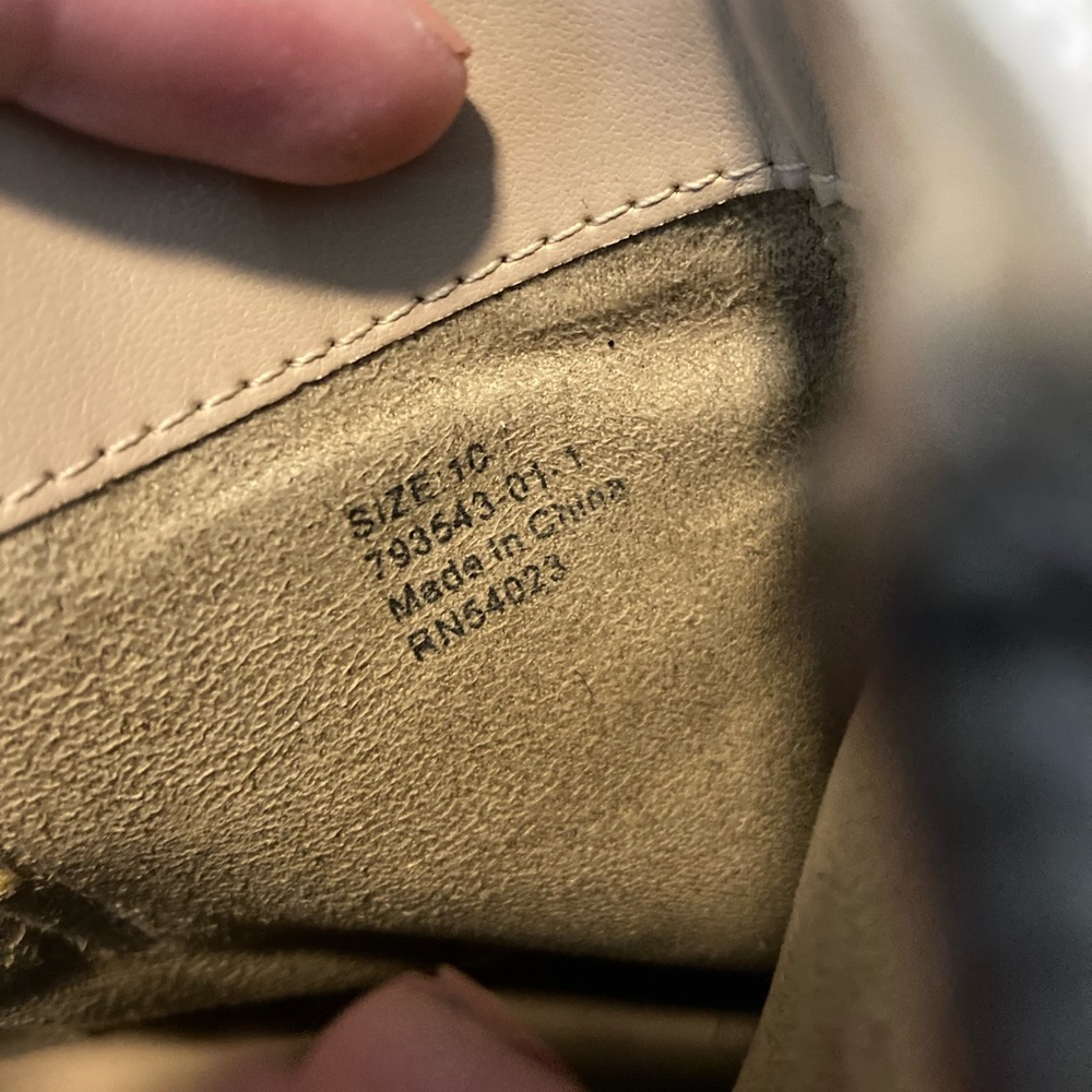 Heel boots - Picture 2 of 4